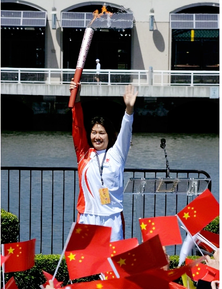 保定游泳奥运冠军女人是谁_保定的游泳冠军_游泳奥运冠军女保定人是谁